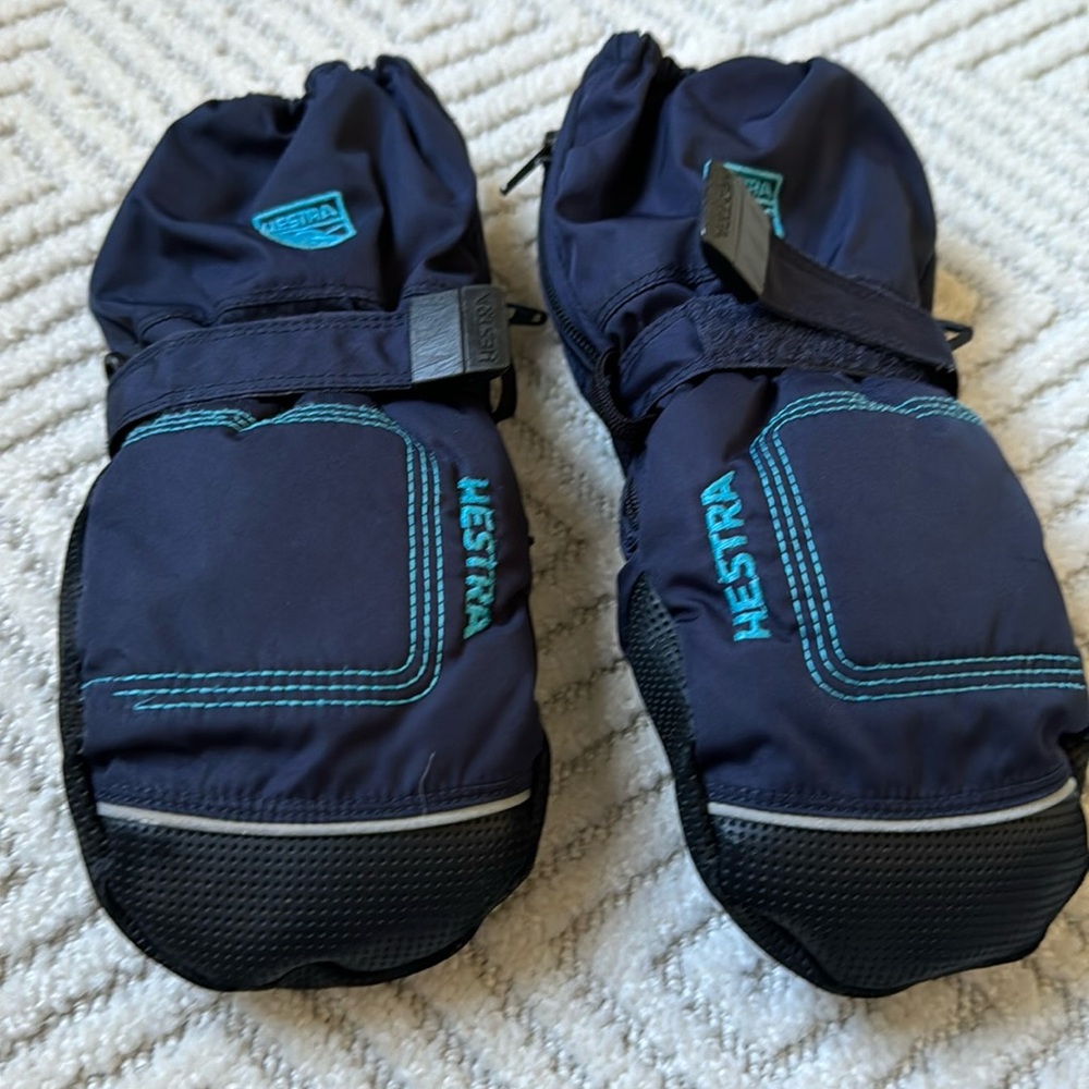Kids Hestra mittens